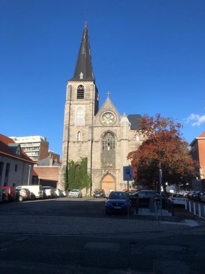 Appartement Centre Ville Tournai Exterior photo